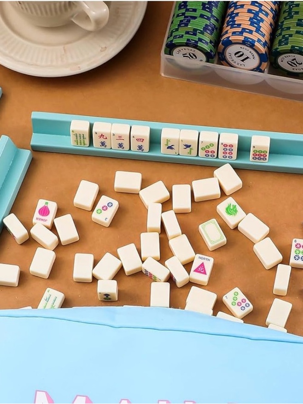Luxury Travel Mahjong Tile Set with small wooden racks and dice! - Picture 4 of 5